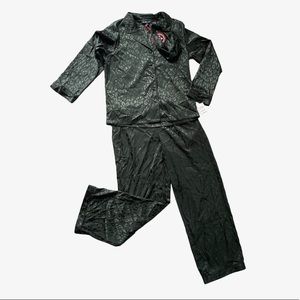 NWT Silk Feel INC Pajama Set